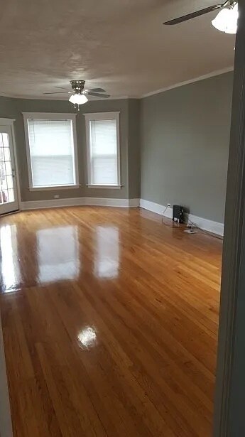 Foto del edificio - 7930 S Green St