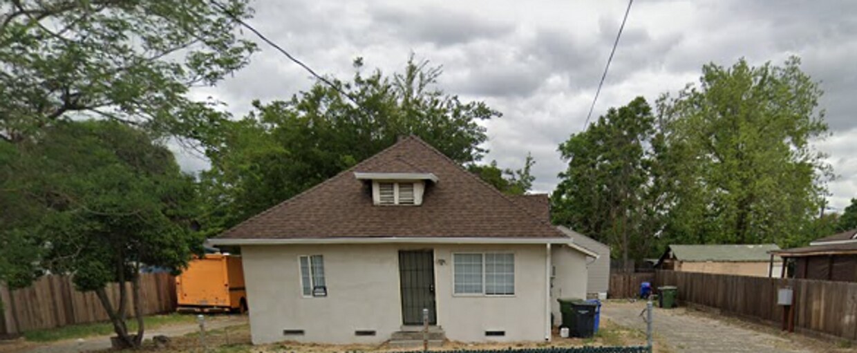 Foto principal - 731 Vermont Ave