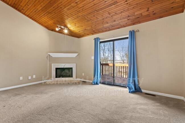 Building Photo - 3505 Squires Woods Way