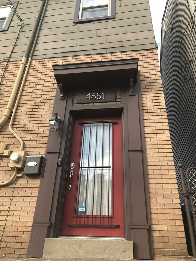 Foto del edificio - 4651 Gangwish St