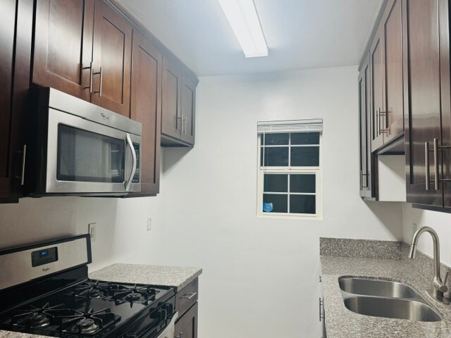 Foto del edificio - 11258 Tiara St