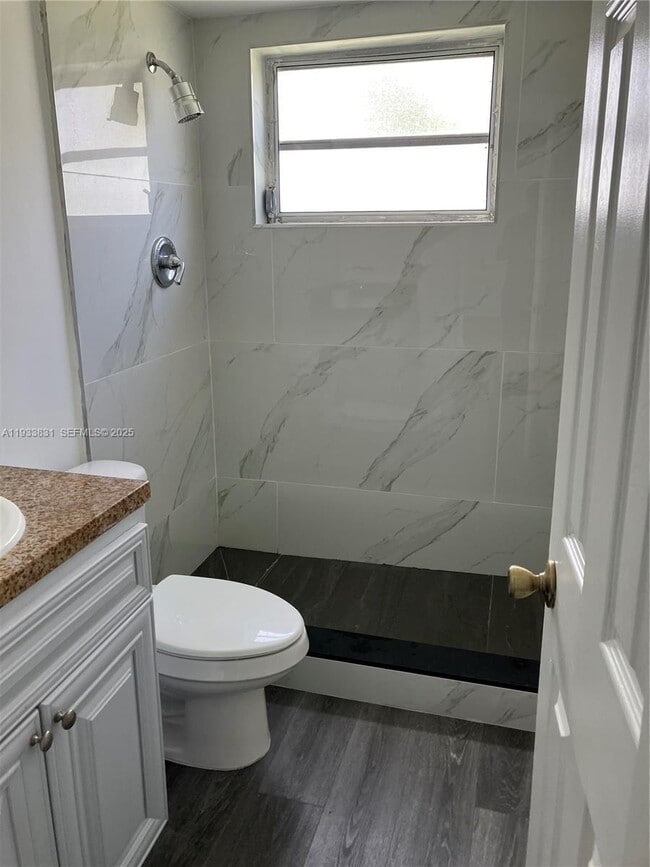 Building Photo - 7256 SW 94th Pl