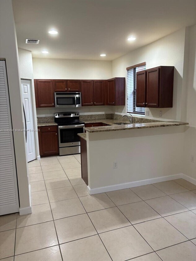 Foto principal - 17370 SW 153rd Ave