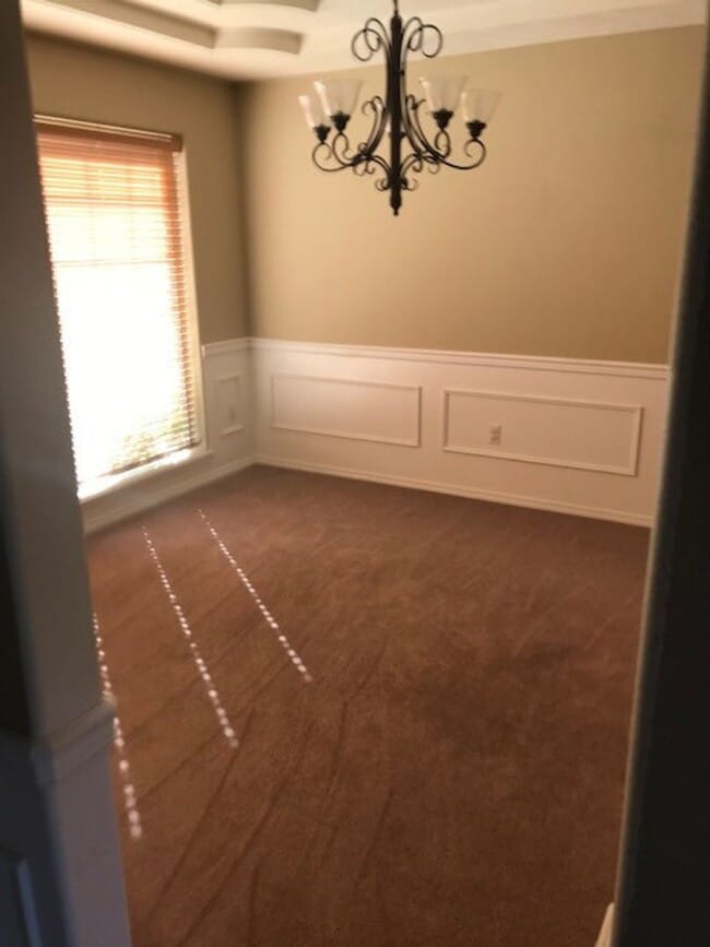 Building Photo - Two Story Home By Old Sundance Golf Course