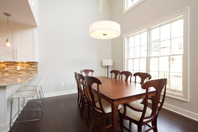 Foto del edificio - 84 N 6th St