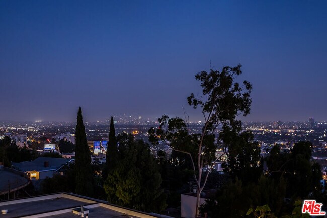 Foto del edificio - 1255 Hilldale Ave