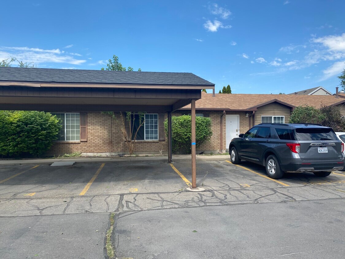 Primary Photo - 237 W 1020 S St