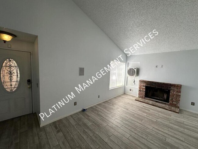 Foto del edificio - 36832 Goldenview Way