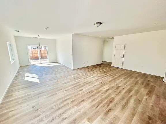 Primary Photo - 13722 Crocus Way