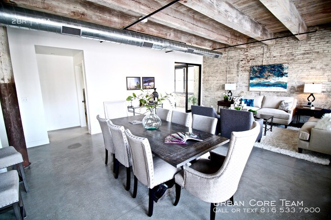 Foto del edificio - 2 Bedroom 2 Bathroom Luxury Crossroads Loft