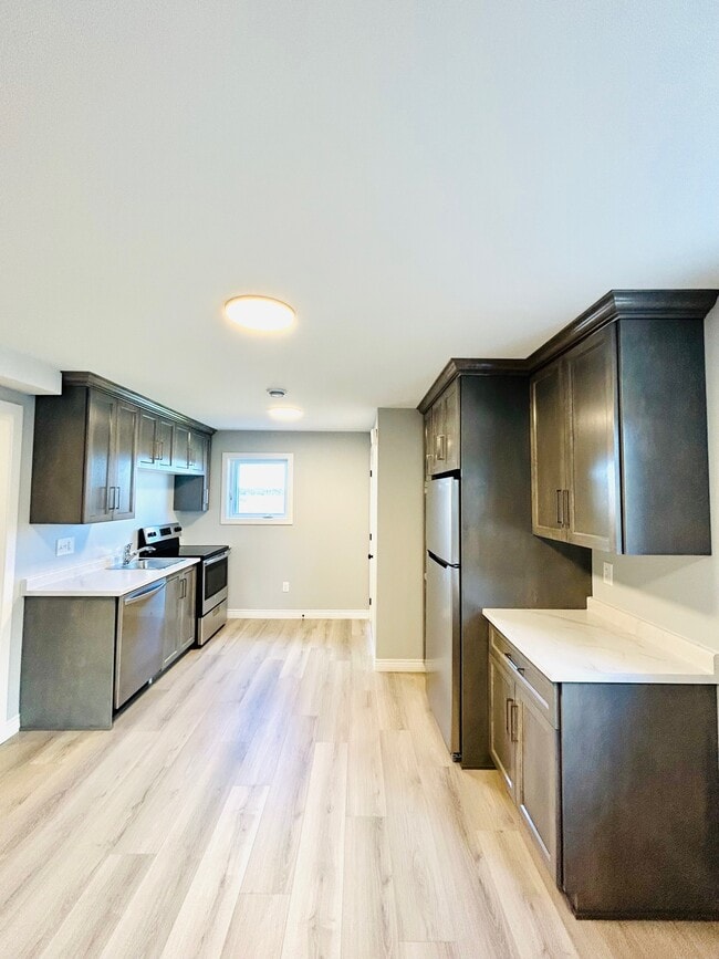 Building Photo - 48 Tigress St