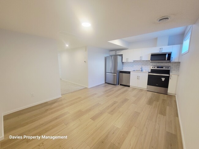 Building Photo - 9456 Colak Ln SW