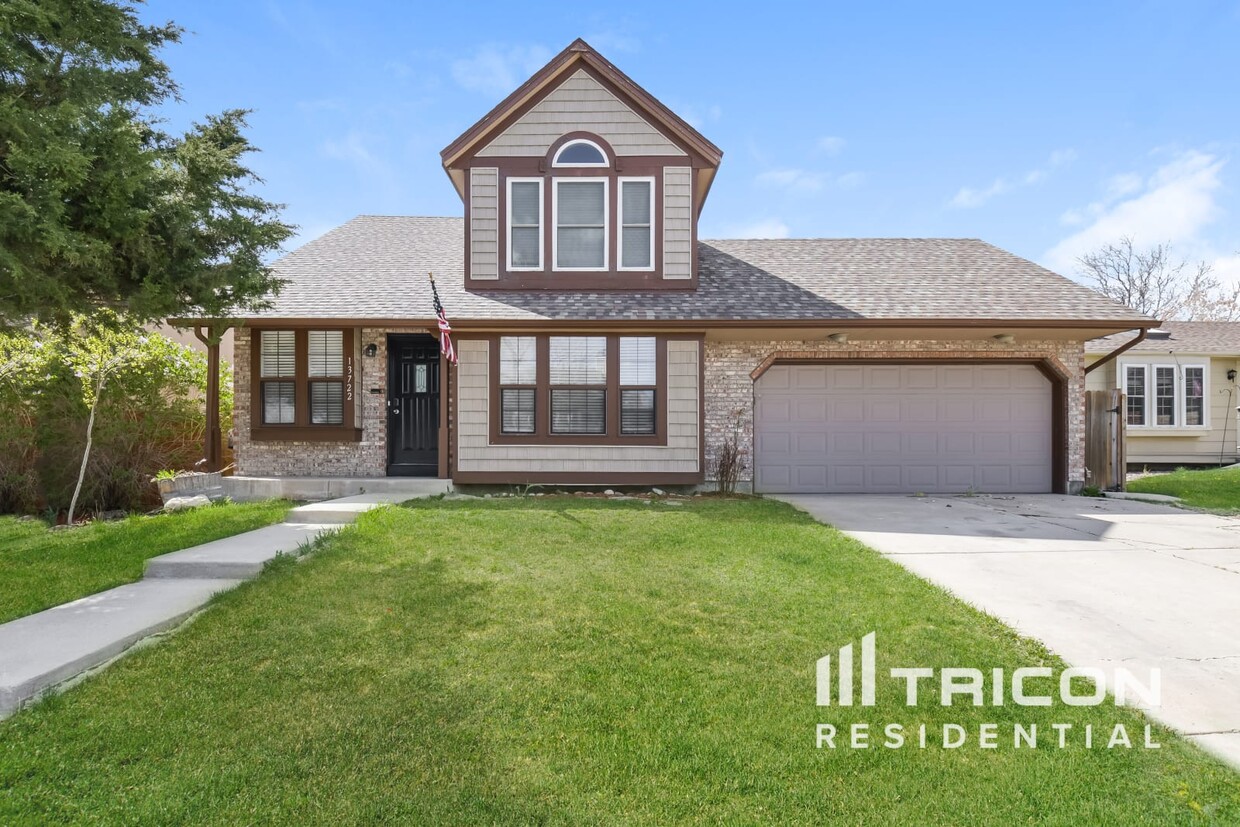 Primary Photo - 13722 W 64th Dr