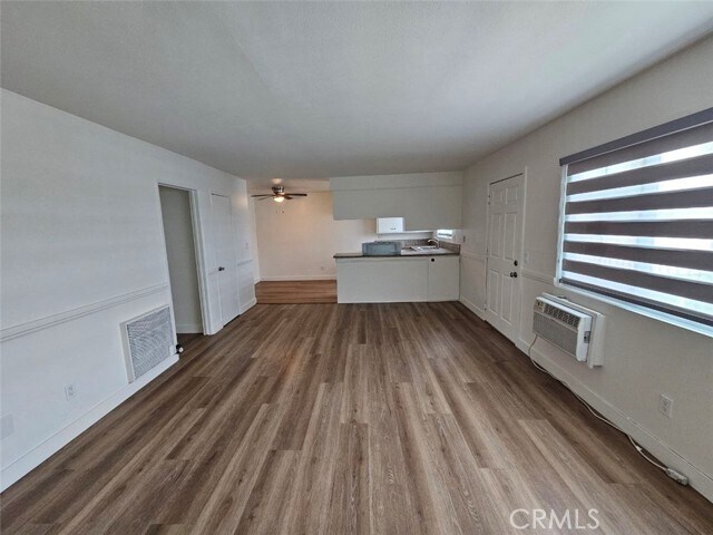 Foto del edificio - 6081 Lemon Ave