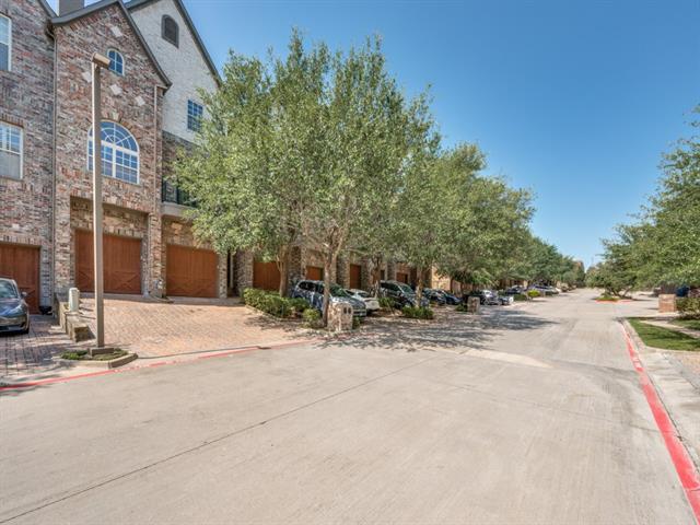Foto del edificio - 736 Rockingham Dr