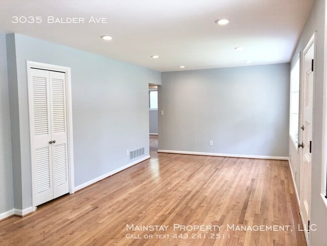 Building Photo - Newly Renovated 3 Bed 2 Bath Home In Parkv...