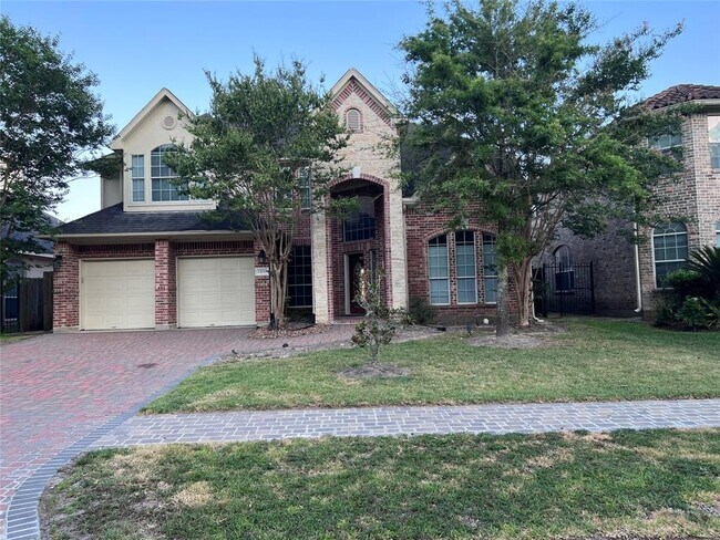 Foto del edificio - 12119 Lismore Lake Dr