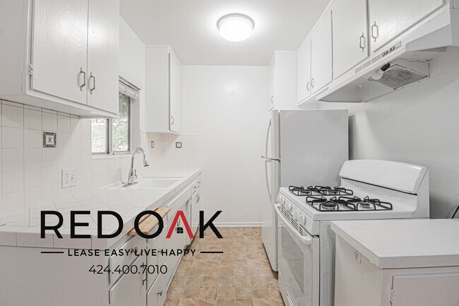 Foto del edificio - 710 N Genesee Ave