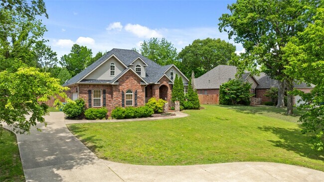 Foto del edificio - 204 Tunbridge Dr