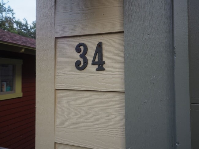 Building Photo - 13604 Caldwell Dr