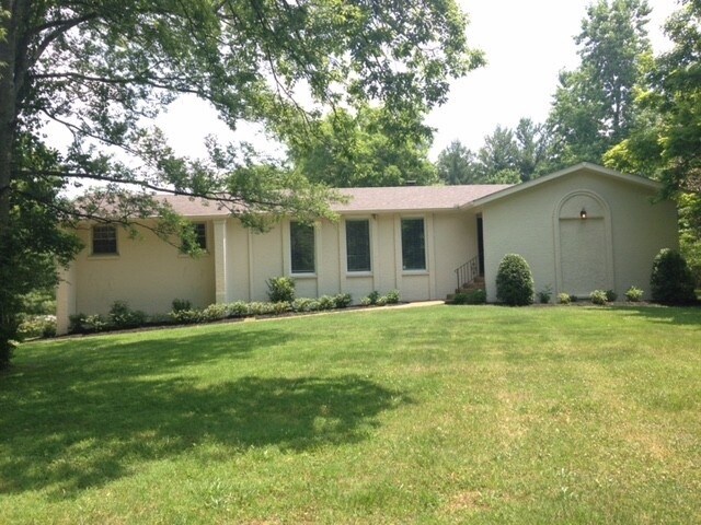 Foto principal - 6417 Fischer Ct