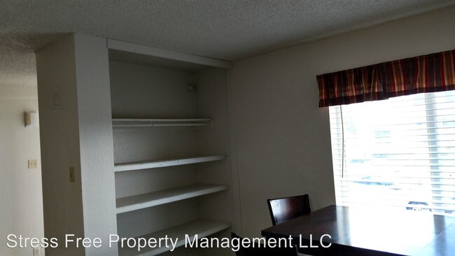 Building Photo - 1183 Pinecone Dr