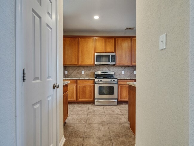 Building Photo - 2750 Villa Bella Ct