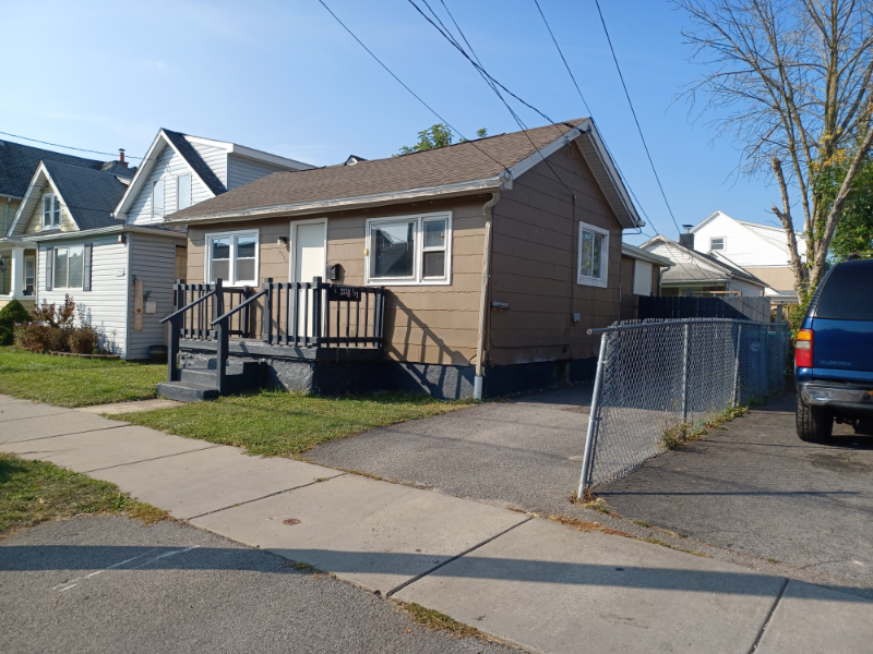 2738 Pierce Ave, Niagara Falls, Ny 14301 - House Rental In Niagara 