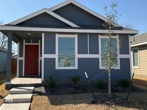 Building Photo - 151 Sesame Ln