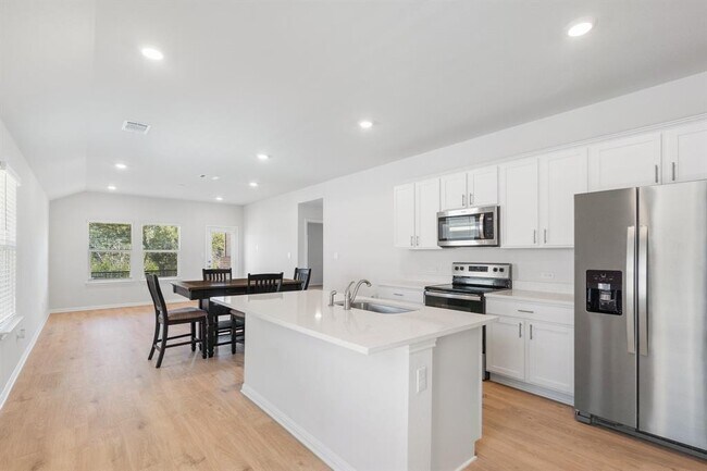 Foto del edificio - 177 Grey Slate Ave