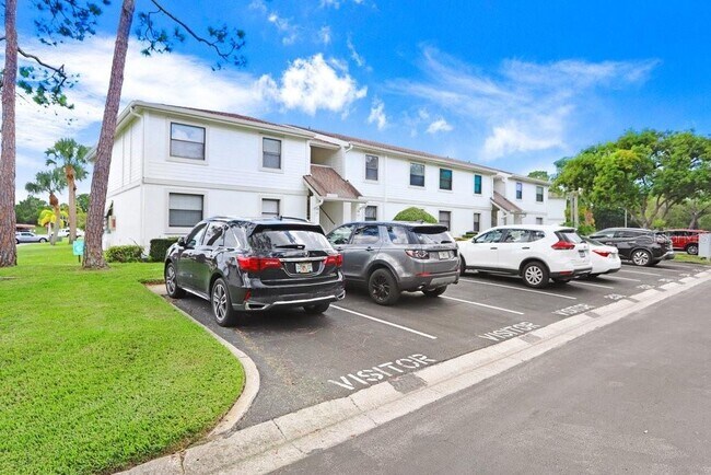Building Photo - 204 Windward Pl