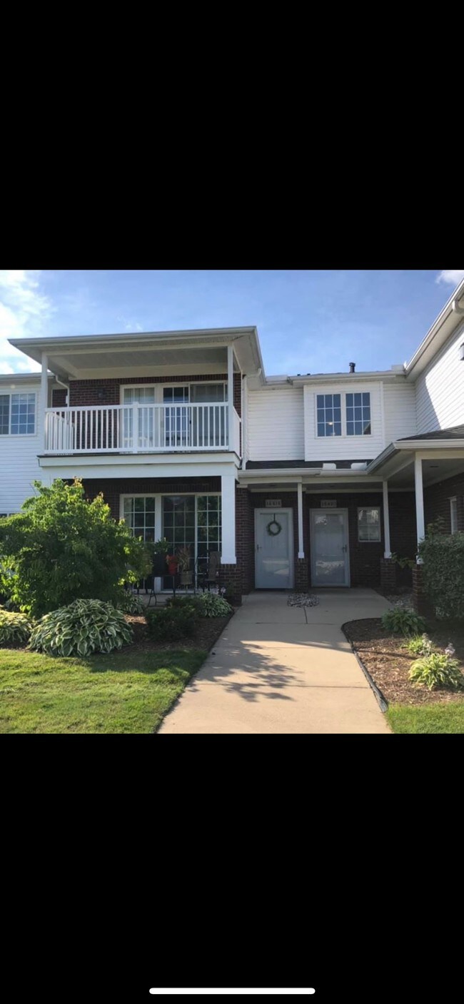 14410 Moravian Manor Cir Unit 47, Sterling Heights, MI 48312 Condo