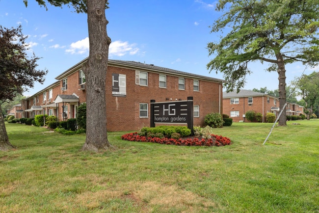 Interior Photo - Hampton Gardens