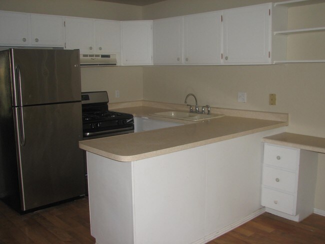 Building Photo - 2755 S Downs Way