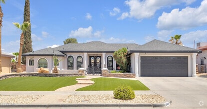 Building Photo - 2085 Paseo Del Prado Dr
