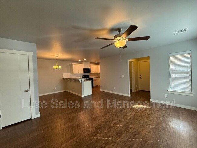 Building Photo - 1403 MacAlpine St