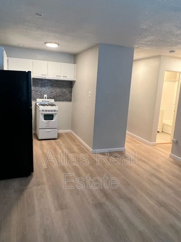 1400 N Moline St Unit 203, Aurora, CO 80010 Condo for Rent in Aurora