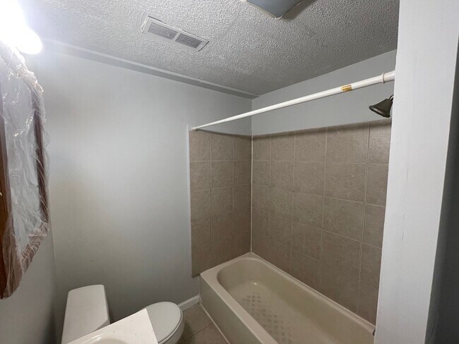 Foto del edificio - 3627 Montgomery Rd