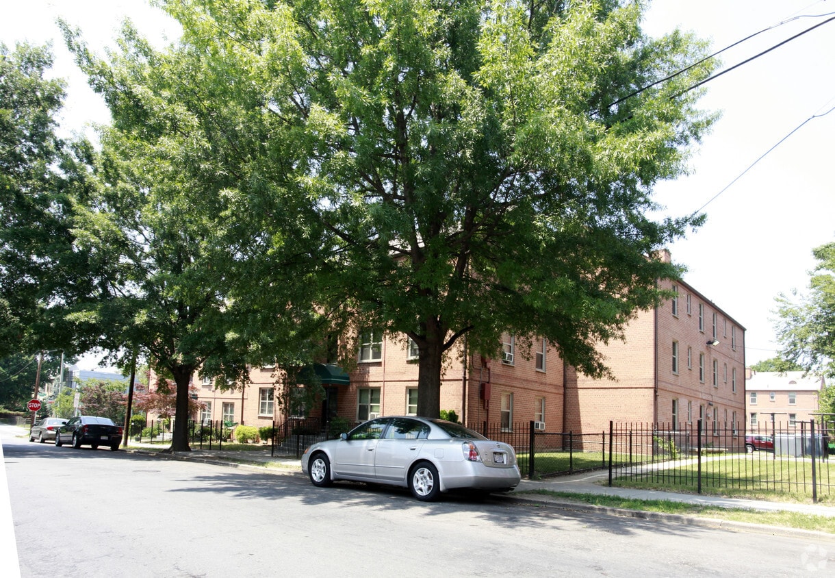 Building Photo - Tel-Court Cooperative