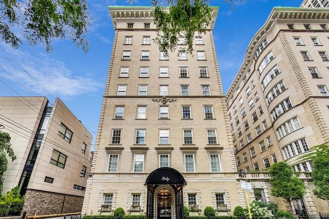 building - 60 E Scott St