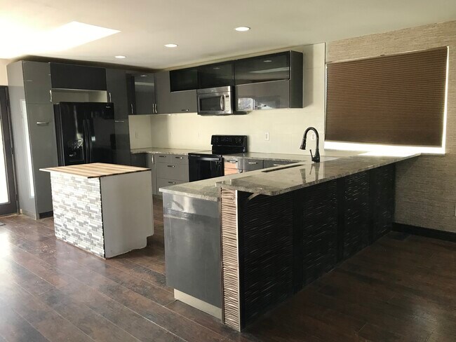 Building Photo - 4809 Hawk Meadow Dr