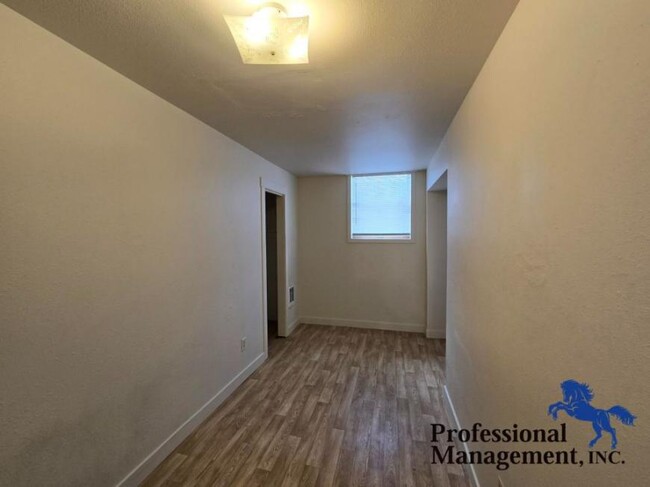 Building Photo - 2 bedroom in Billings MT 59101
