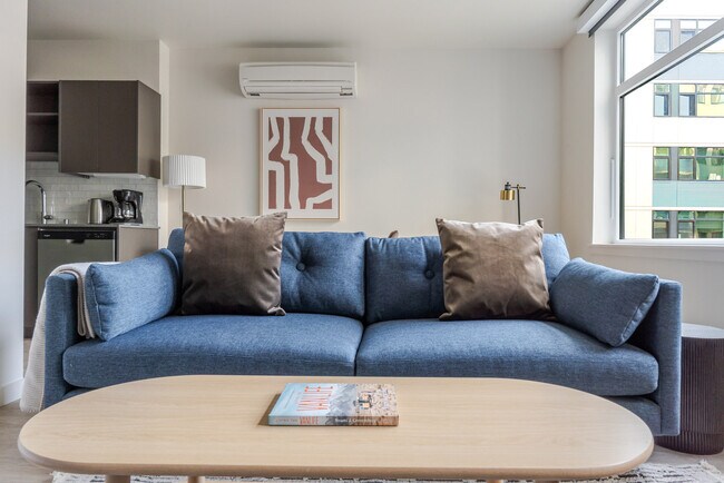 Foto del edificio - 1955 129th Ave NE