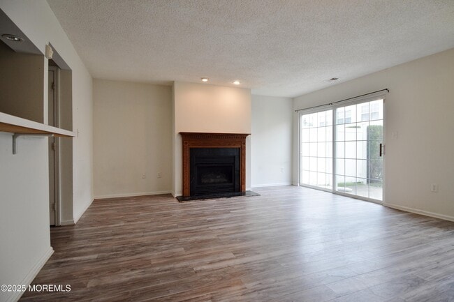 Building Photo - 111 Watson Ct