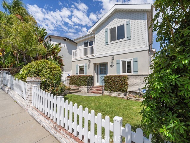 Foto del edificio - 3204 Walnut Ave