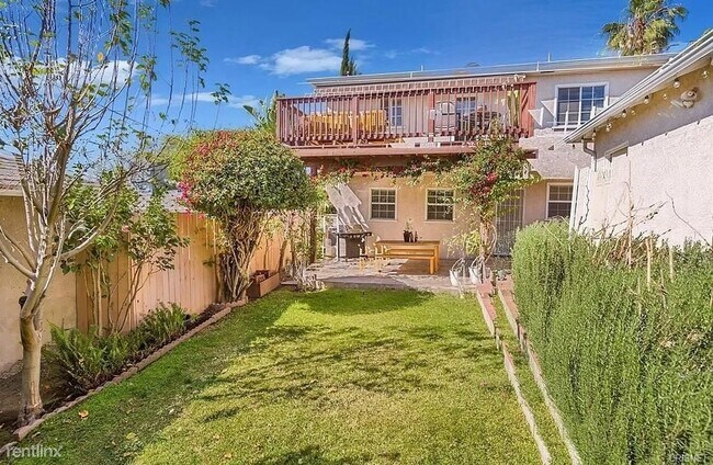 Building Photo - 5 br, 3 bath House - 2664 N Lamer St