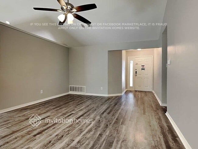 Building Photo - 159 Summerhill Dr