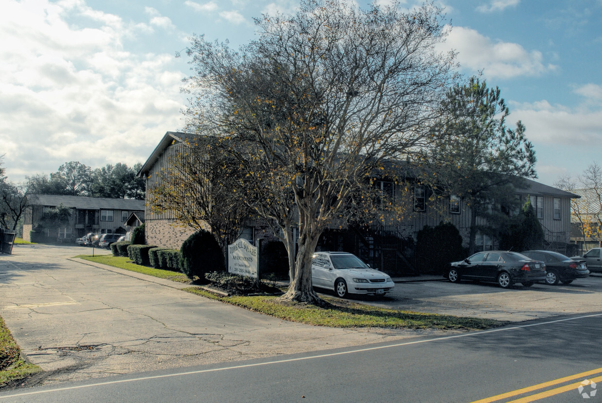 Foto del edificio - Tomball Square Apartments