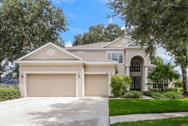 Building Photo - 2302 Fountain Grass Dr