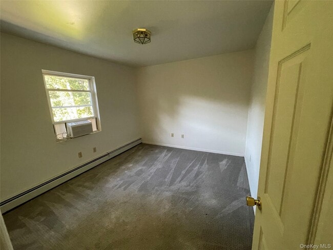 Building Photo - 31 Altamore St
